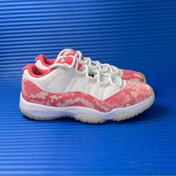 Size 8- Women’s Nike Air Jordan 11 Low Retro Pink Snakeskin AH7860-106 - Picture 1 of 8